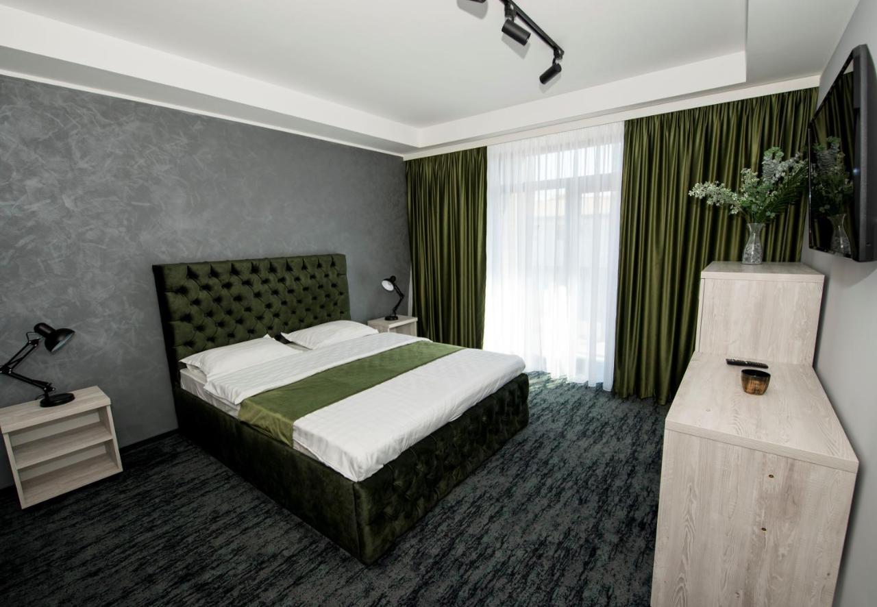Zen Hotel Foksány Kültér fotó