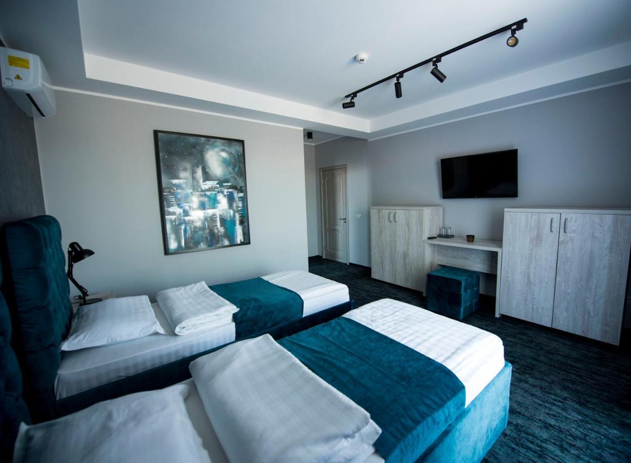Zen Hotel Foksány Kültér fotó
