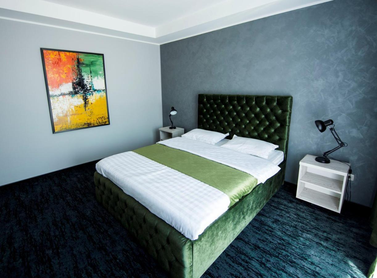 Zen Hotel Foksány Kültér fotó