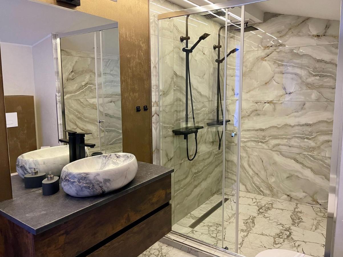 Zen Hotel Foksány Kültér fotó